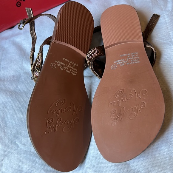 Flat sandals - Picture 5 of 5